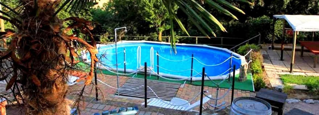 Bed and Breakfast Brojo Hill Longare Экстерьер фото