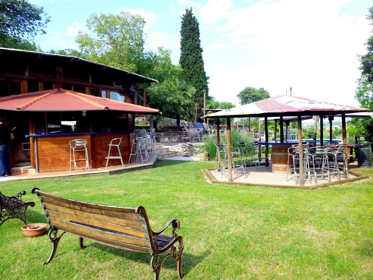 Bed and Breakfast Brojo Hill Longare Экстерьер фото